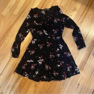 Express | Long Sleeve Black with Floral Pattern Dress